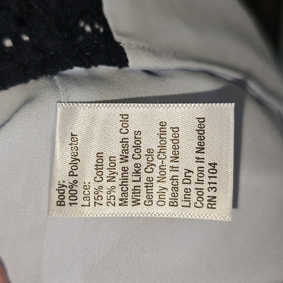 The Limited Dark Blue Lace Tank Top 3X - Picture 7 of 7